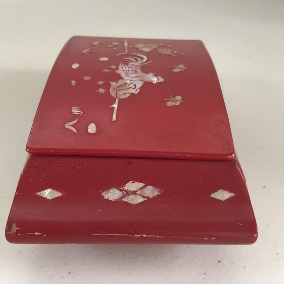 Vintage Oriental Red Lacquer Jewelry Box with Abalone Inlay with Rooster Design - Picture 8 of 14